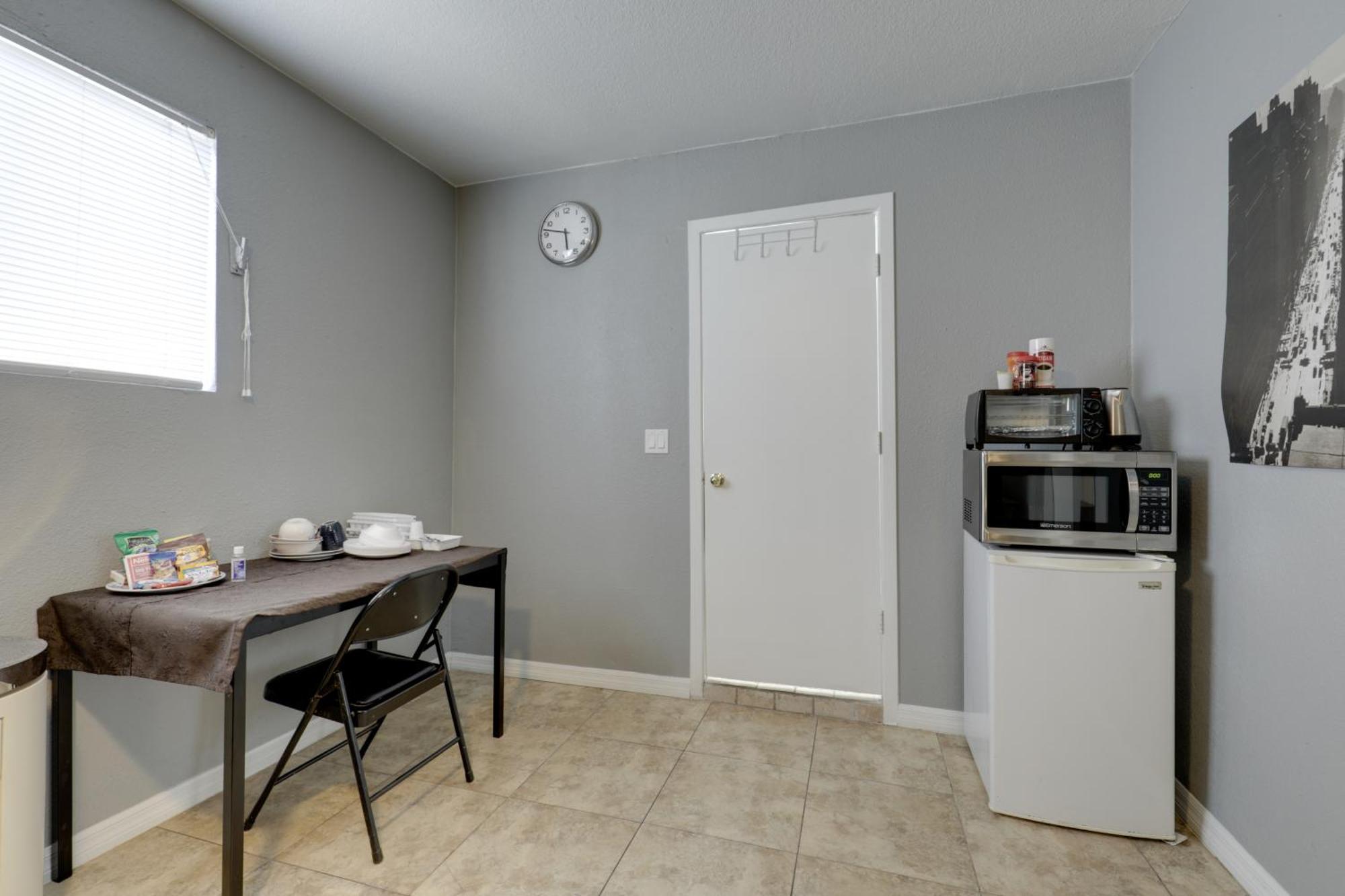 North Las Vegas Hideaway With Grill Less Than 10 Mi To Strip Bagian luar foto